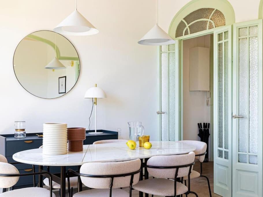 Lovely In Plaza Espana - Fira Montjuic Apartment *